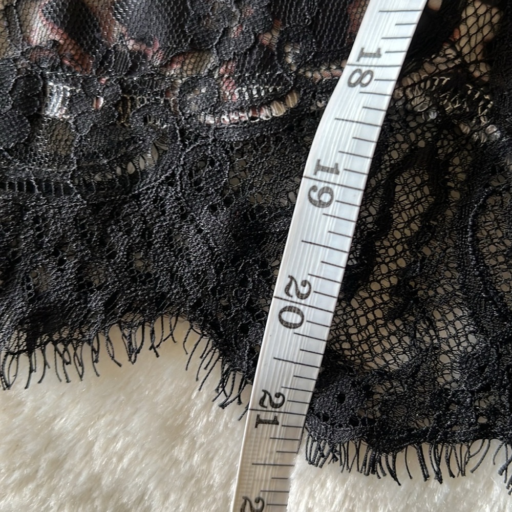 Leopard print and lace camisole - Picture 7 of 7